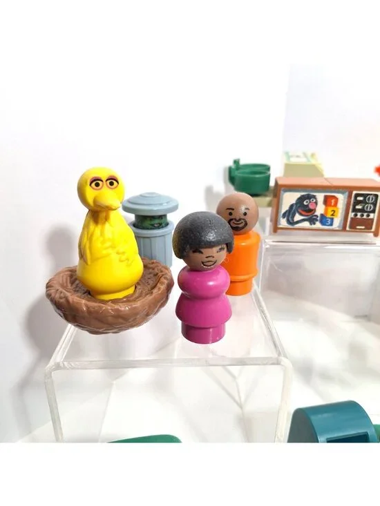 Little People Sesame Street Playset  Lot Vintage Figures Furniture Fisher Price - Picture 16 of 16
